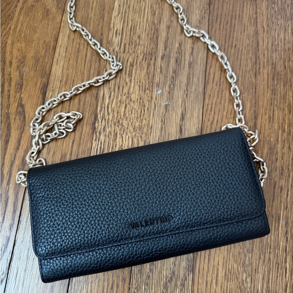 M. Valentino Wallet on Chain!